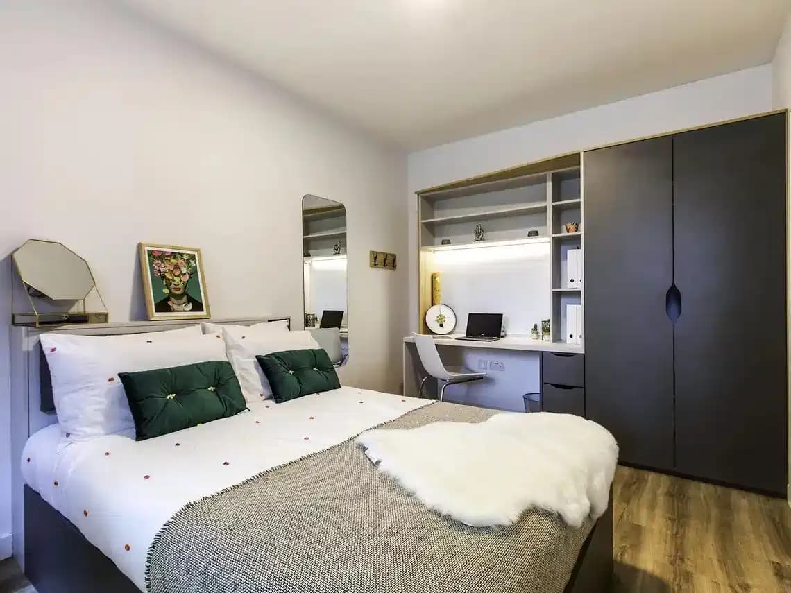 Townhouse Standard Room