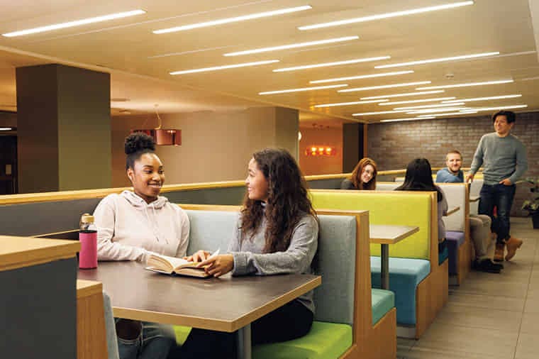 Londonist Drapery Place, London view 4