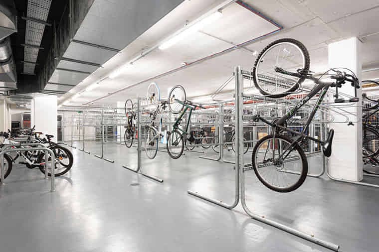 Londonist Drapery Place, London image 14