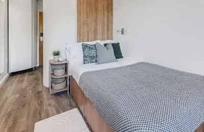 Silver Ensuite Upper Plus