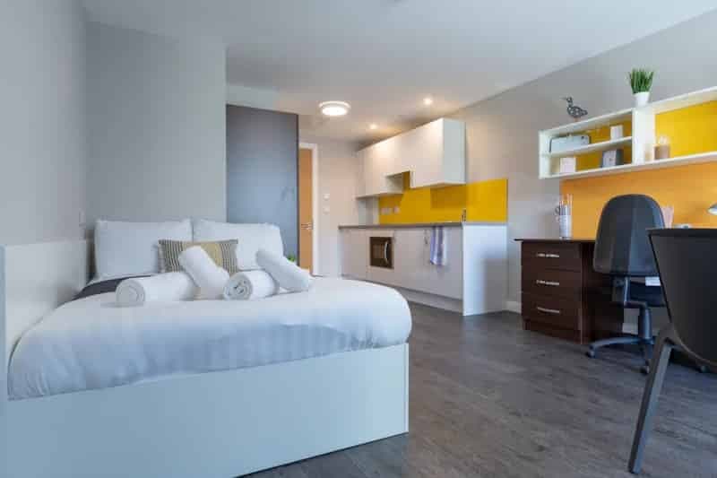 Deluxe Studio (High Foor)