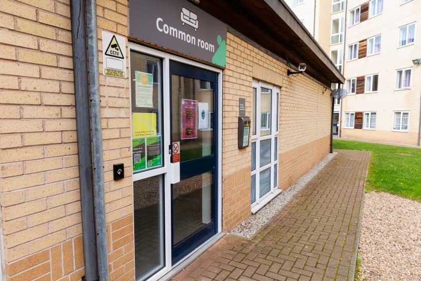 Raleigh Park And The Village, Nottingham image 22