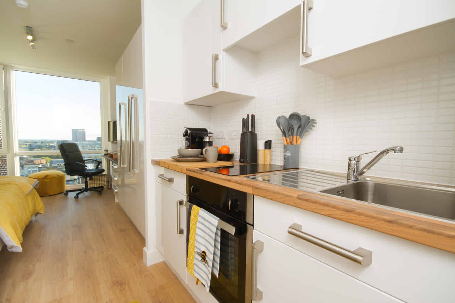 Skyline Deluxe Studio