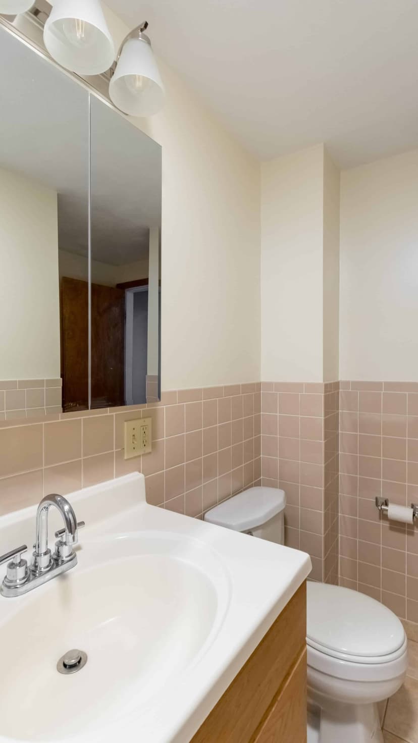 June Homes 02116, Boston view 4