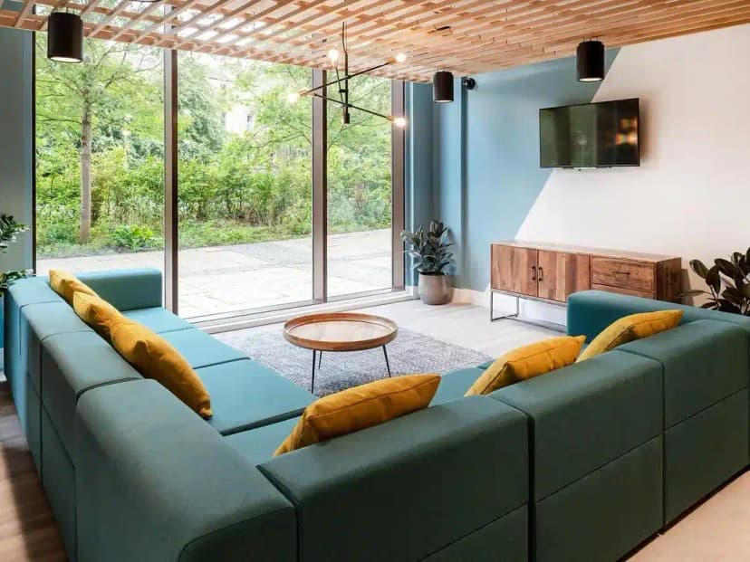 Yugo Arran House, Edinburgh view 3