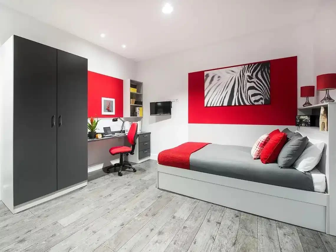 1 Bed Flat