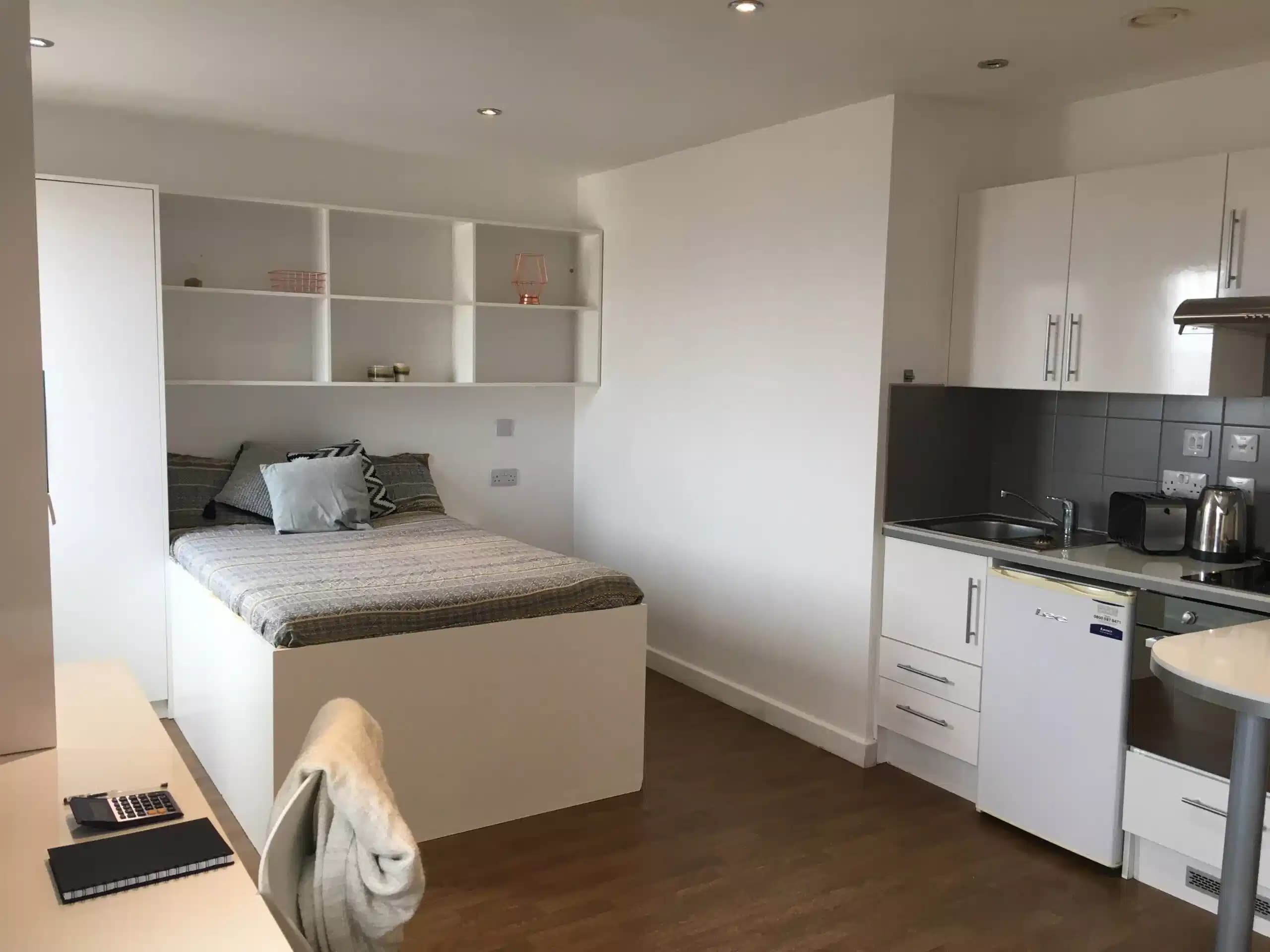 Premier Studio Ultra