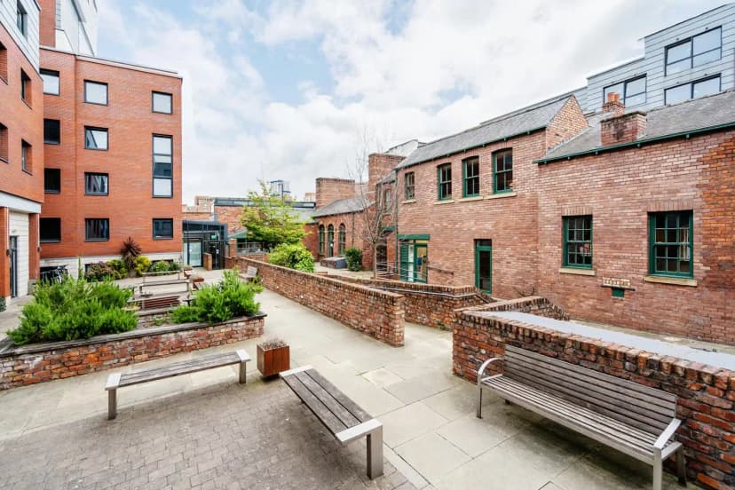 Sheffield 3, Sheffield view 7