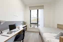 Studio Bronze - Mid Floor