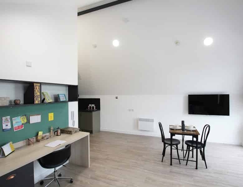 Mannequin House, London view 5