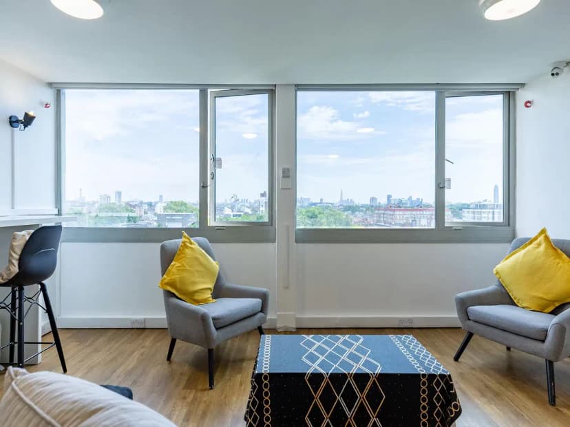 Chelsea Lightfoot Hall, London view 5