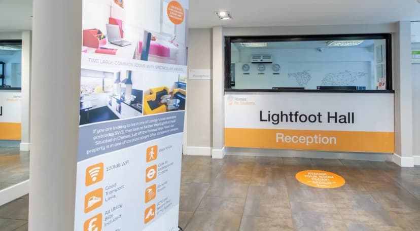 Chelsea Lightfoot Hall, London image 10