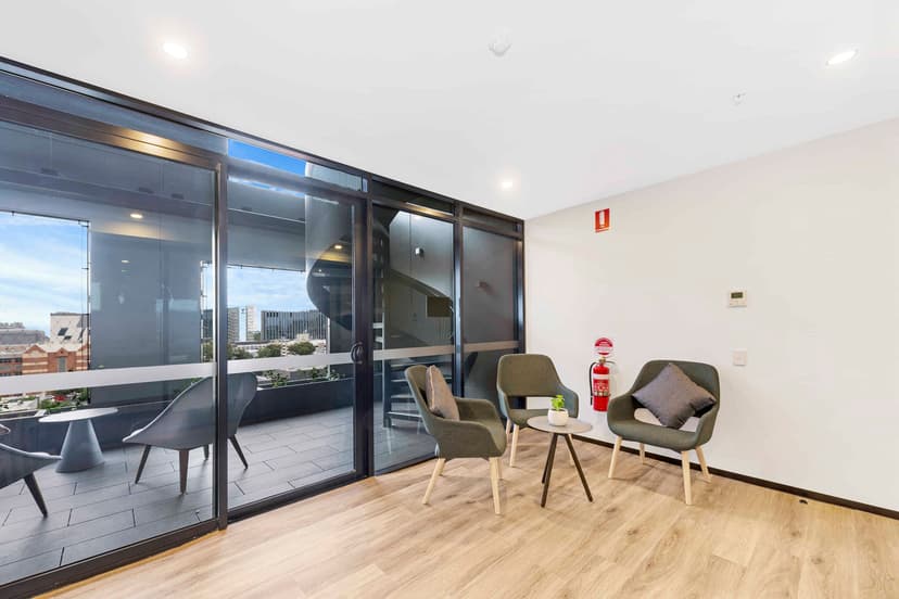 Scape Waymouth, Adelaide image 109