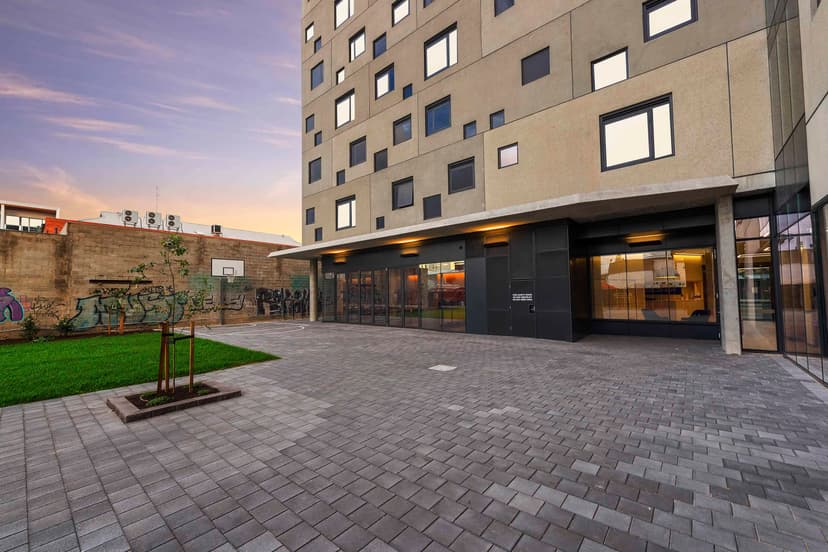 Scape Waymouth, Adelaide image 24