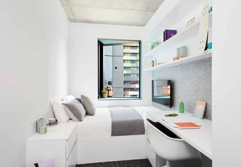 Scape Carlton, Melbourne image 9