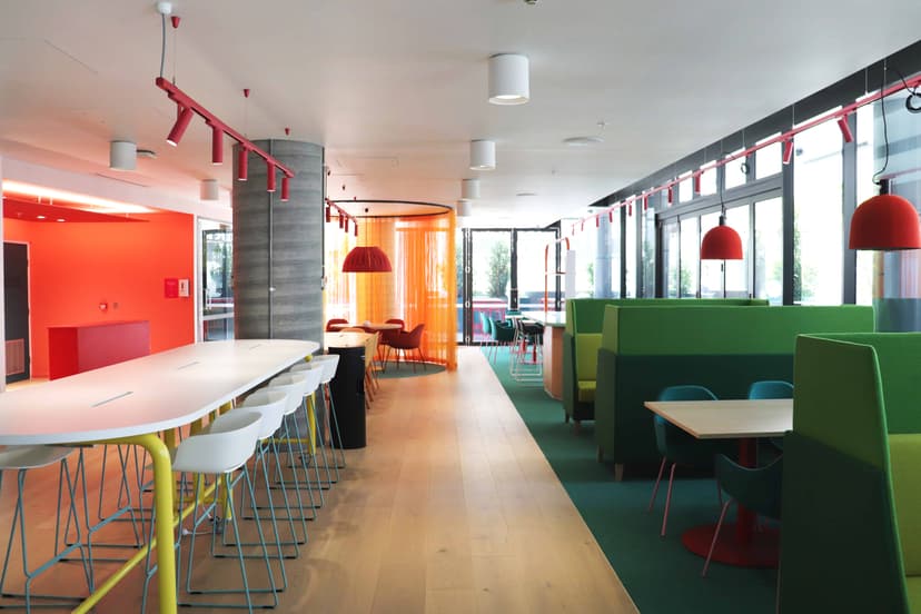 Scape Carlton, Melbourne image 19