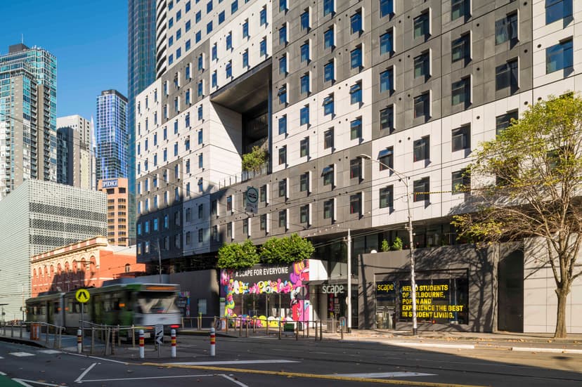 Scape Carlton, Melbourne image 37