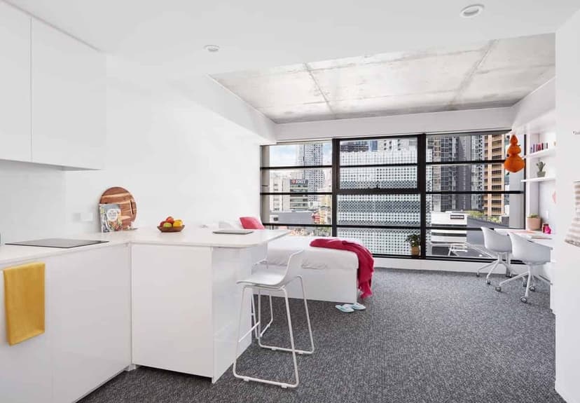 Scape Carlton, Melbourne image 10