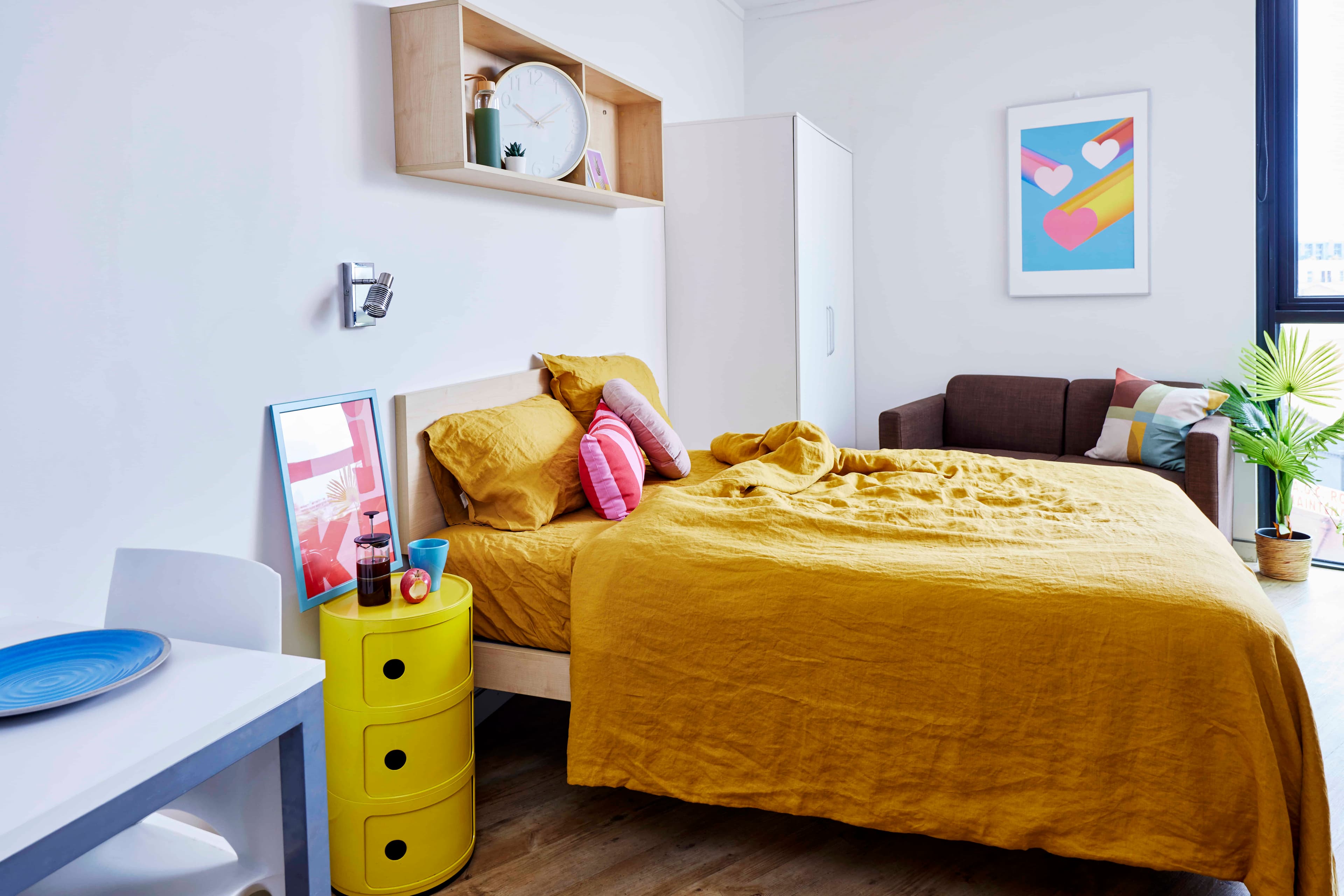 Ultra Studio, Double Bed