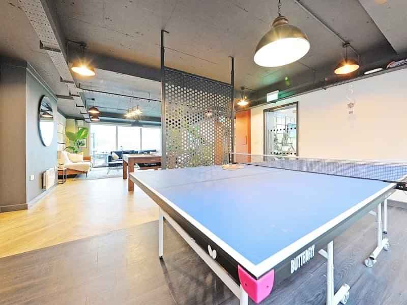 Canalside, Birmingham image 9