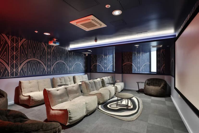 B16 Studios, Birmingham image 12