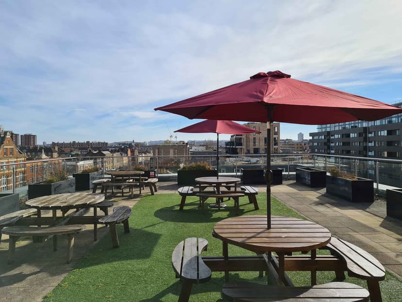 Collegiate Dashwood Studios, London view 2