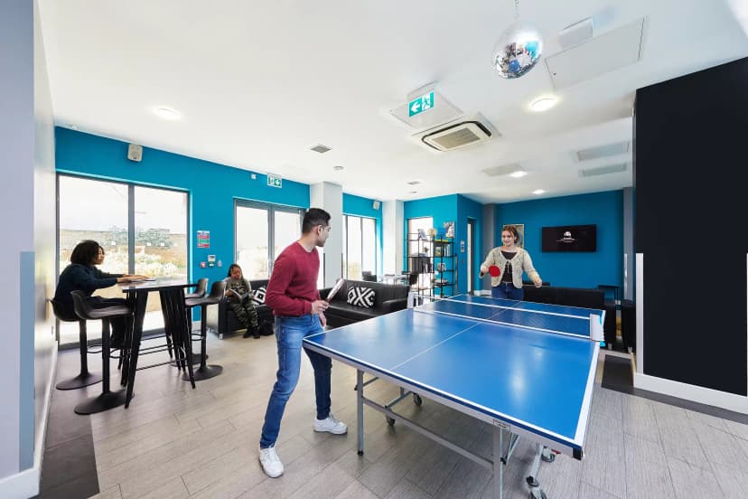 Collegiate Dashwood Studios, London image 30