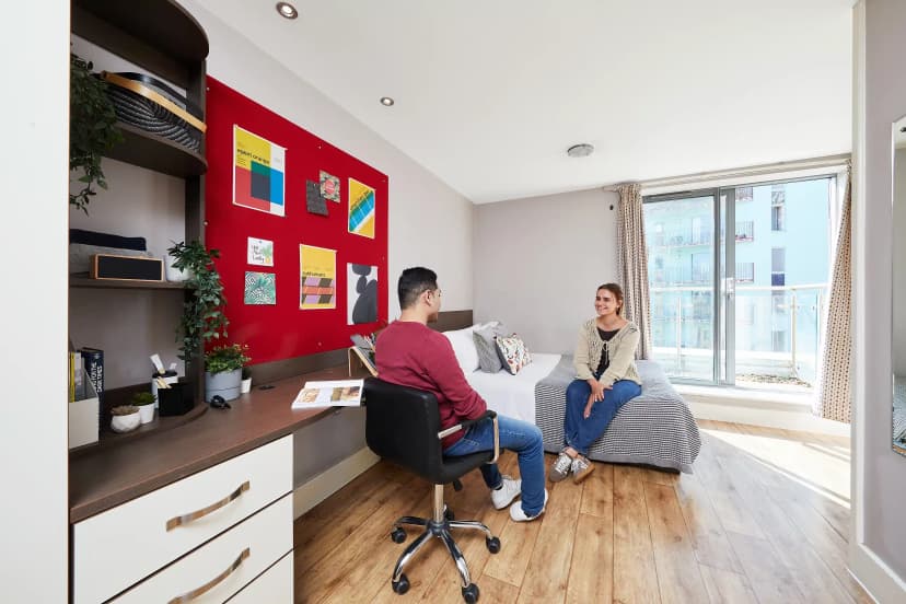 Collegiate Dashwood Studios, London image 38