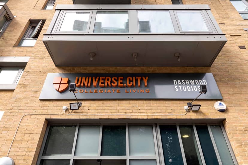 Collegiate Dashwood Studios, London image 9