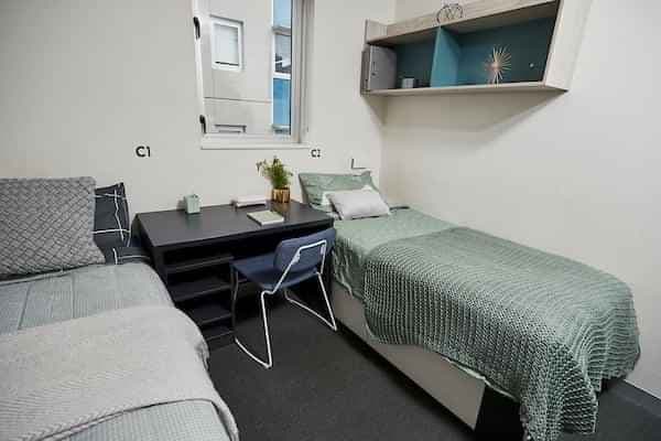 Ultra Studio, Single Bed