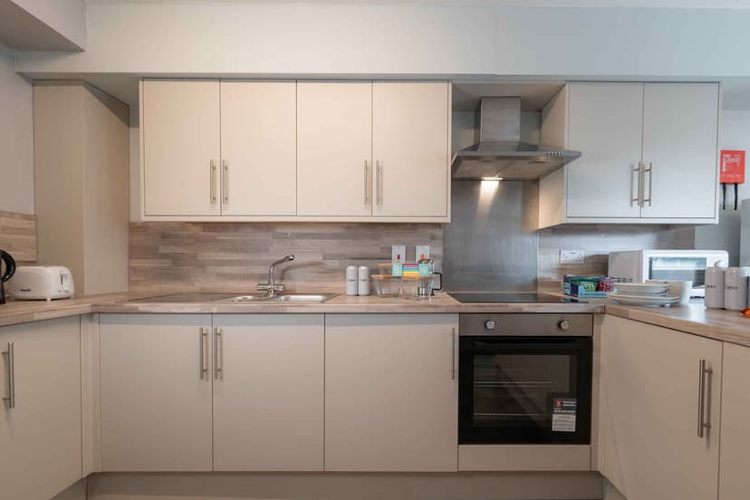 Canvas The Heights, Birmingham image 21