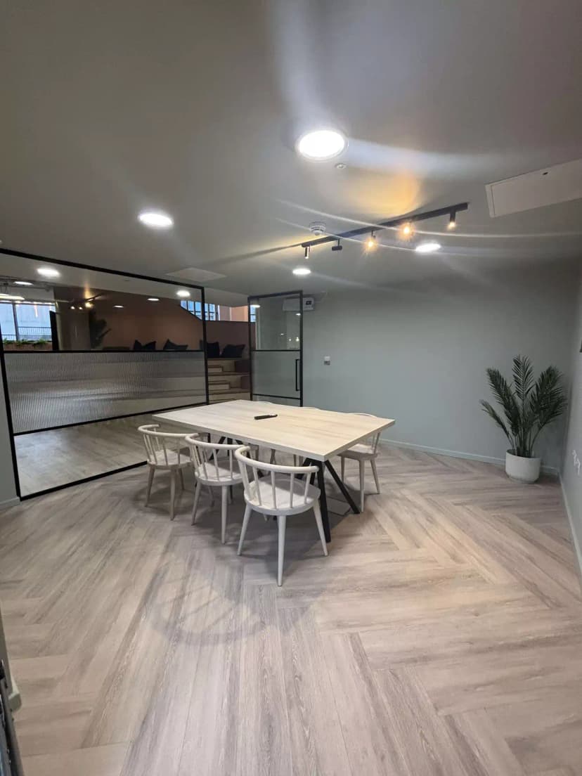 Dobbie’s Point, Glasgow image 12