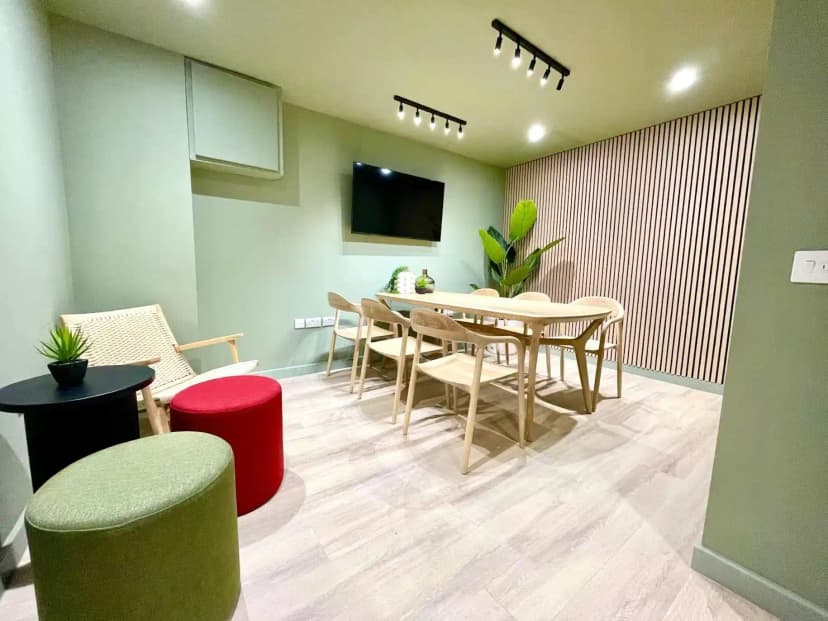 Newcastle 1, Newcastle image 12