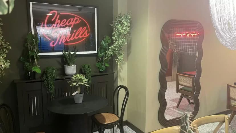 Newcastle 1, Newcastle view 4