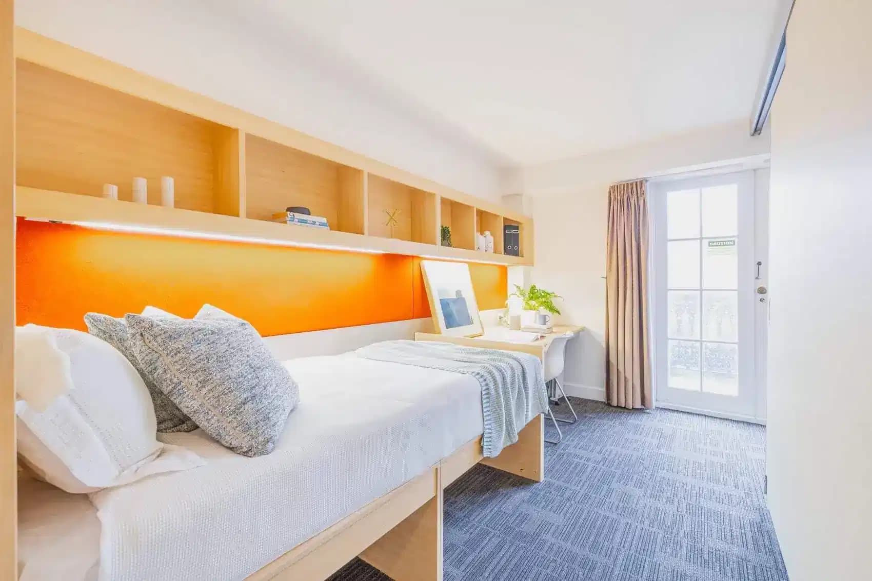 2 Bedroom Studio with Balcony