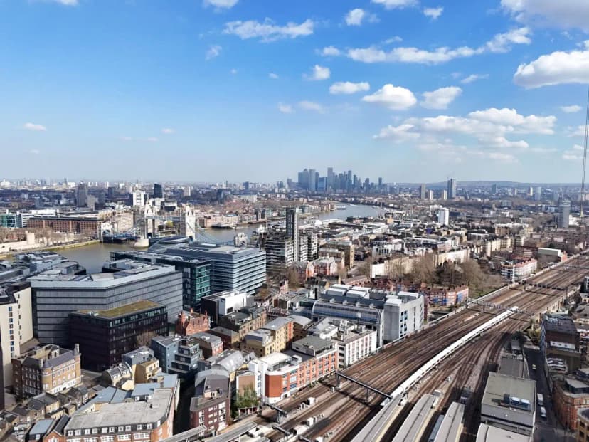 Chapter London Bridge, London view 3