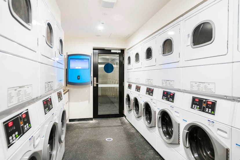 Scape La Trobe, Melbourne image 33