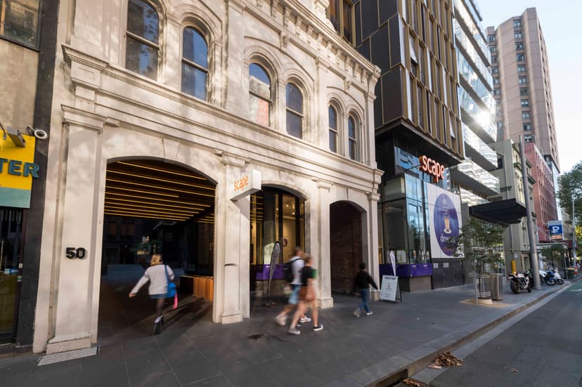 Scape La Trobe, Melbourne image 139