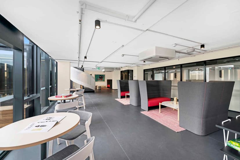 Scape La Trobe, Melbourne image 117