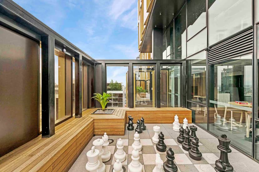 Scape La Trobe, Melbourne image 124