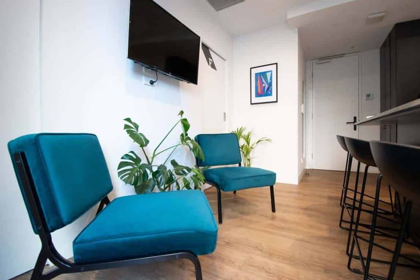 Yugo University Square, Melbourne image 11