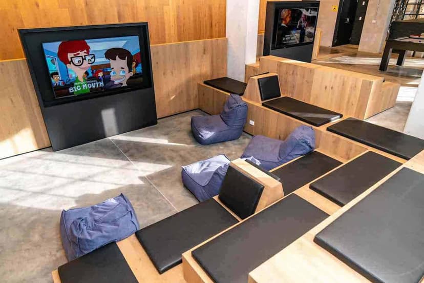 Yugo University Square, Melbourne image 23