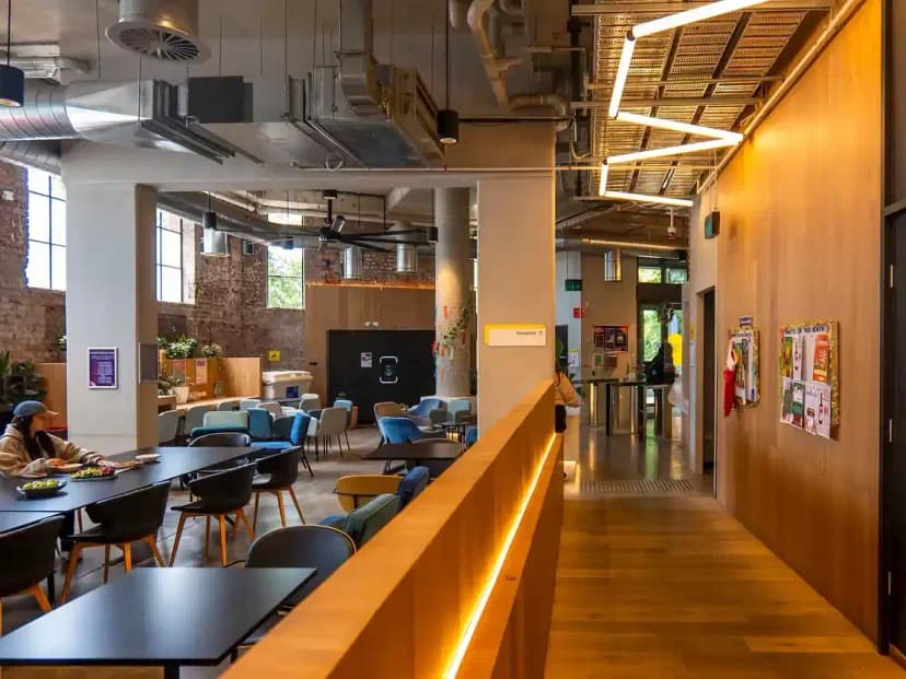 Yugo University Square, Melbourne image 28