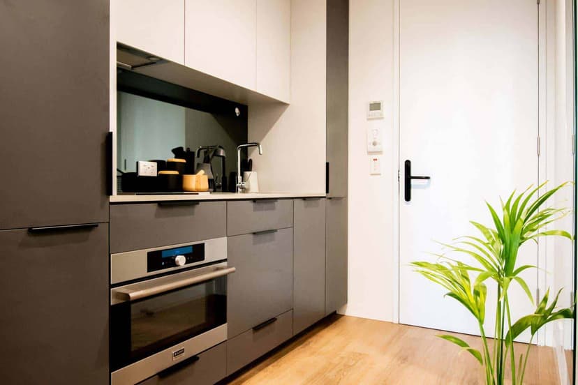 Yugo University Square, Melbourne image 24