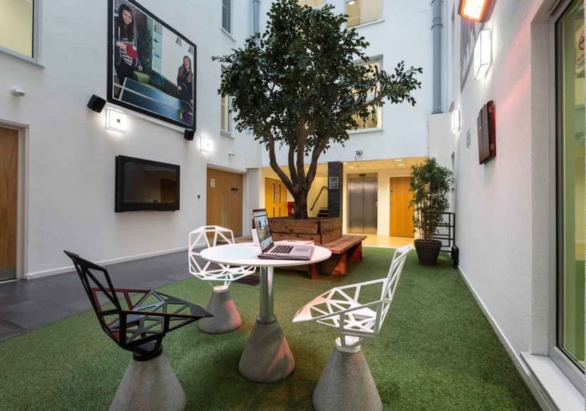 iQ Broderick House, Birmingham image 12