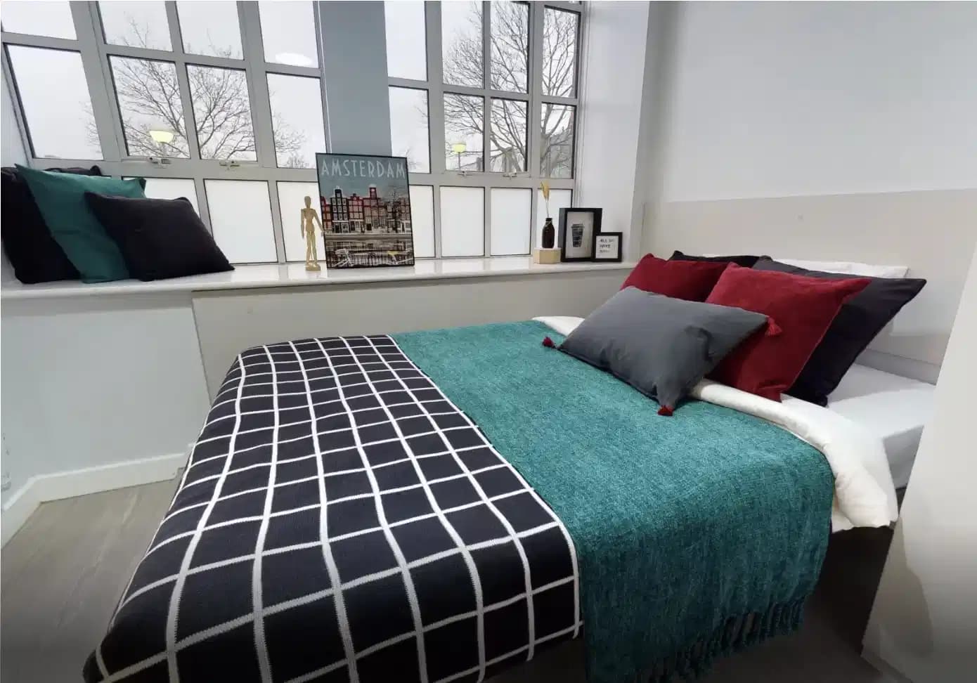 2 Bed Apartment