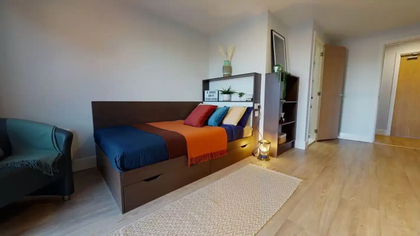Diamond En Suite