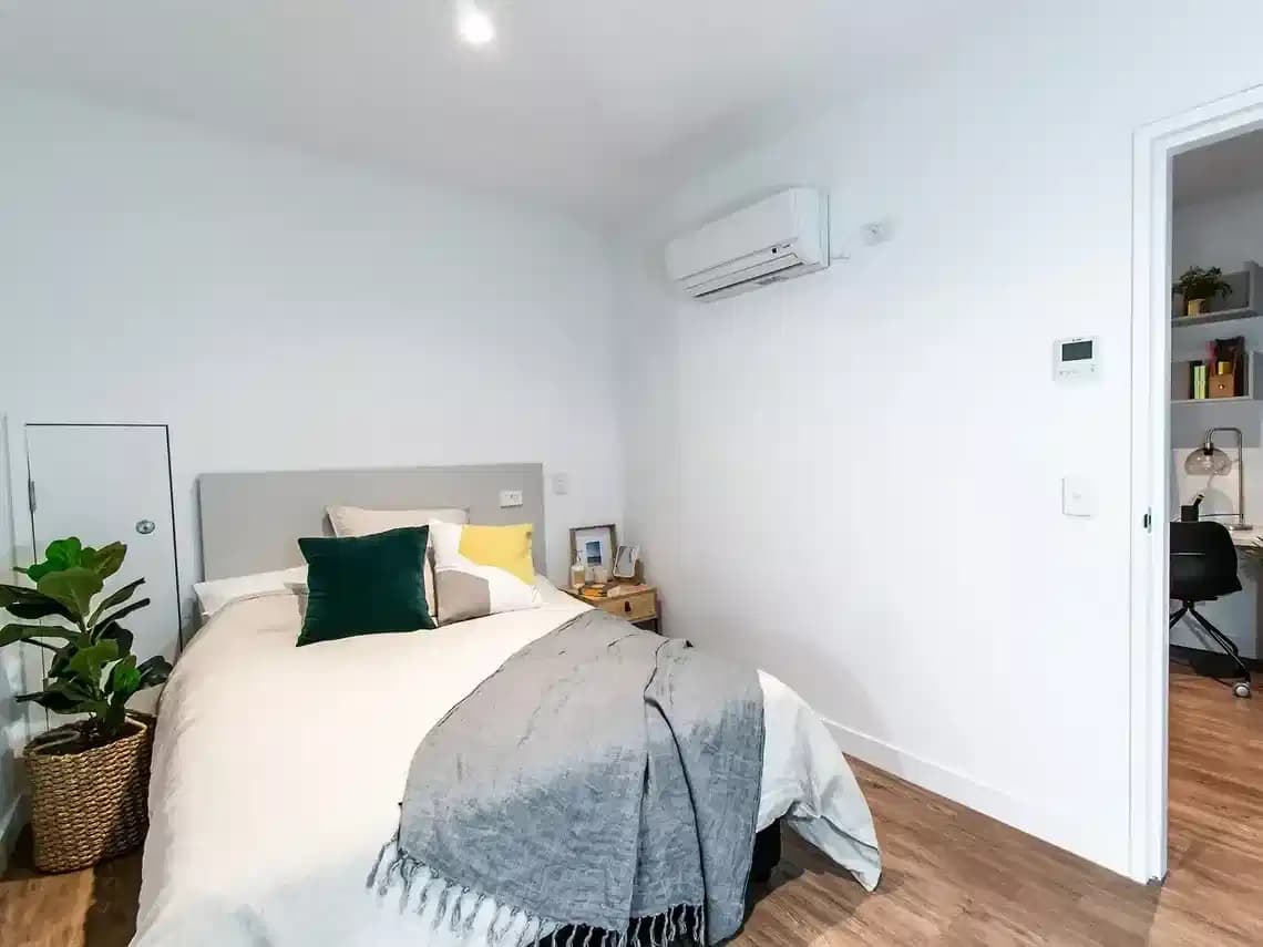 1 Bed Apartment
