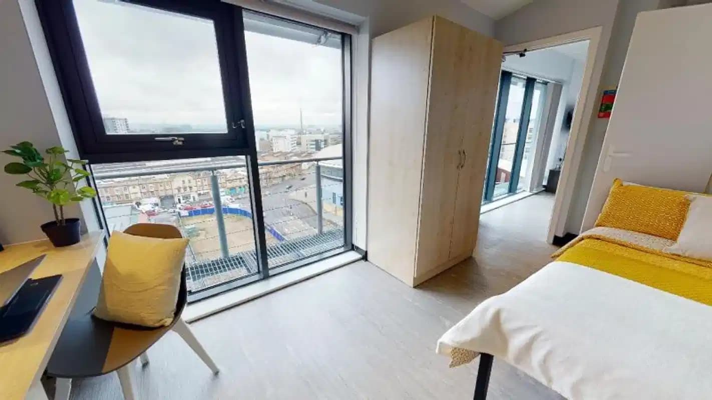 Penthouse En Suite