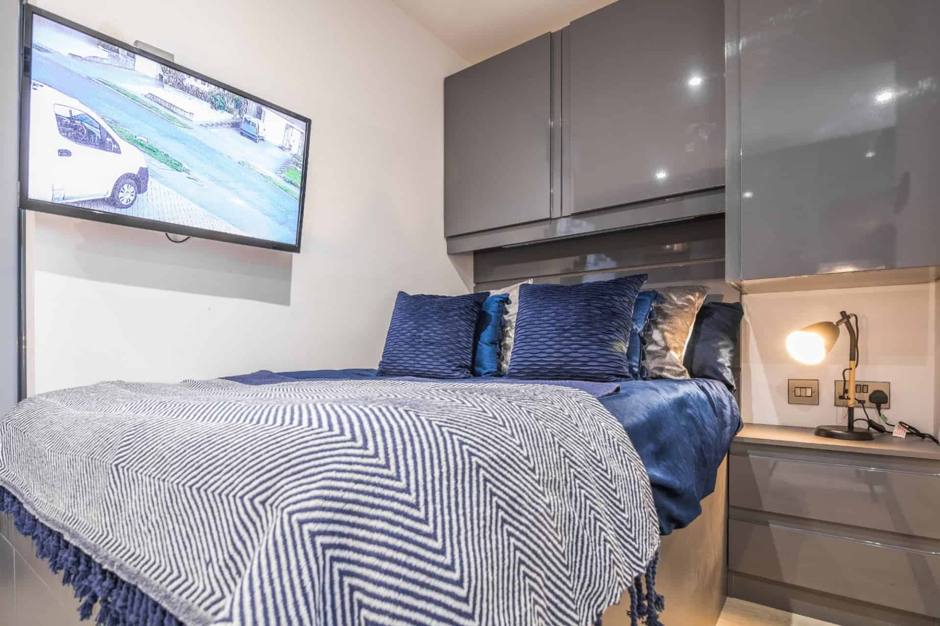 Premium Balcony Studio